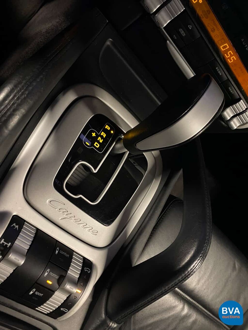 Porsche Cayenne Turbo 4.5 V8 450pk 2005 Youngtimer