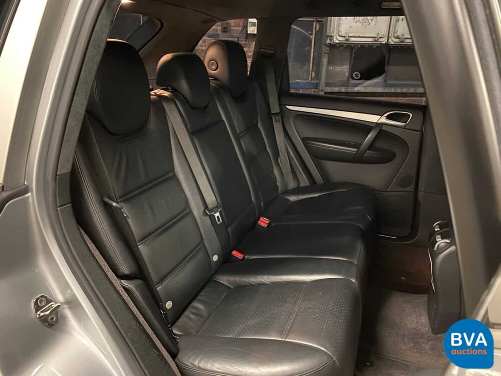 Porsche Cayenne Turbo 4.5 V8 450pk 2005 Youngtimer