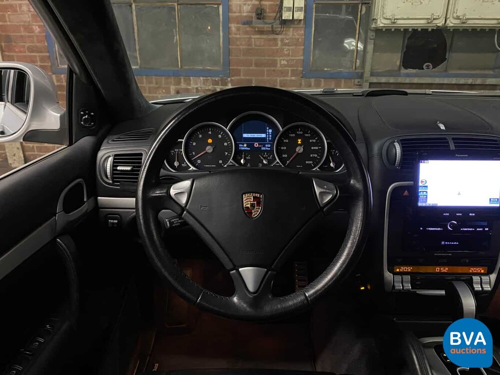 Porsche Cayenne Turbo 4.5 V8 450pk 2005 Youngtimer