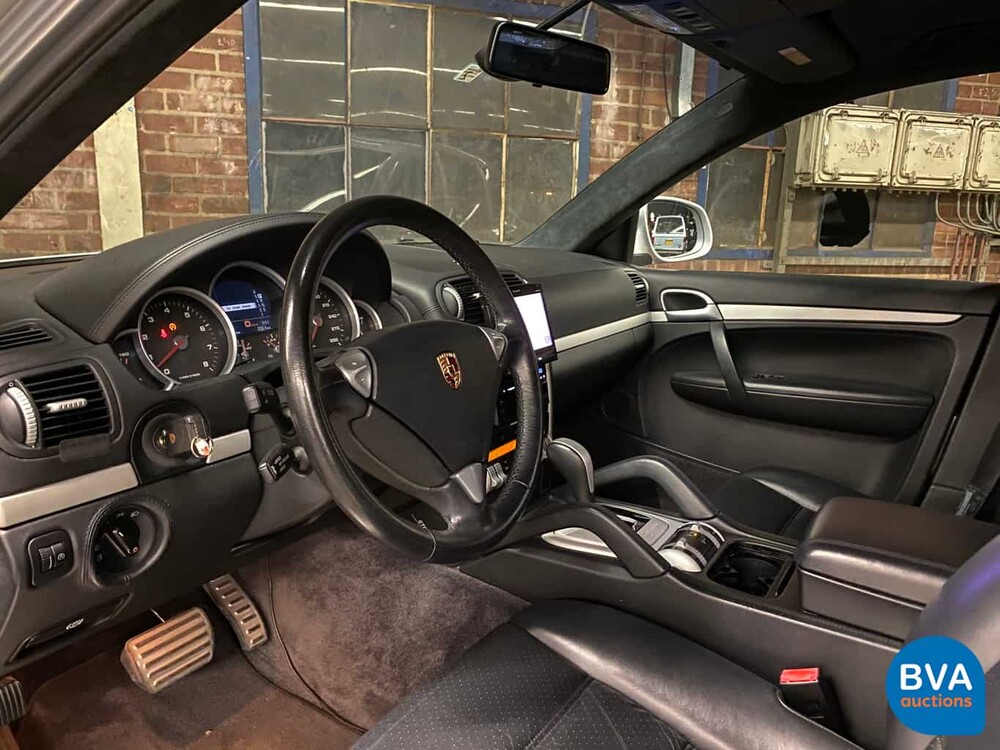 Porsche Cayenne Turbo 4.5 V8 450pk 2005 Youngtimer