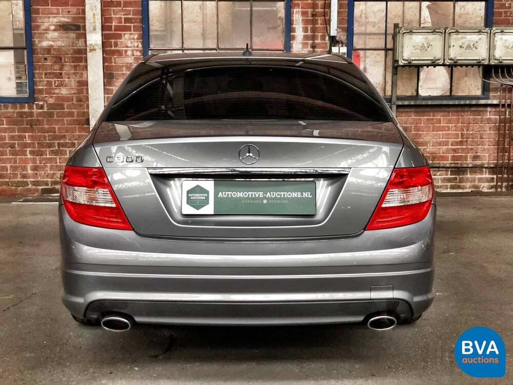 Mercedes-Benz C300 Limousine V6 231pk C-Klasse 2010, J-380-TH