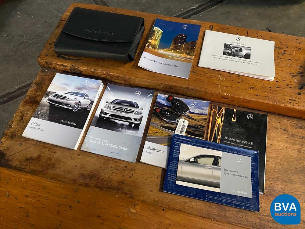 Mercedes-Benz C300 Limousine V6 231pk C-Klasse 2010, J-380-TH