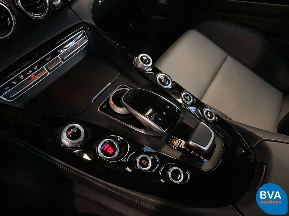 Mercedes-Benz AMG GT 4.0 V8 462 PS 2018.