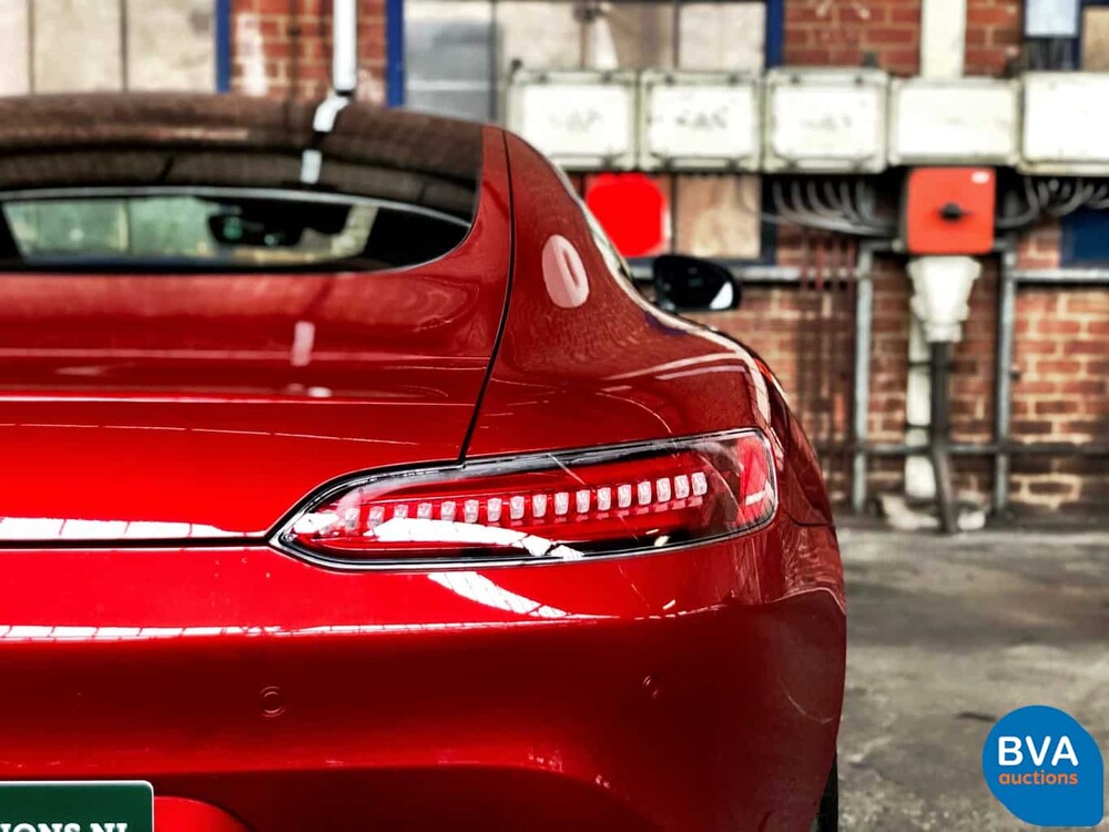 Mercedes-Benz AMG GT 4.0 V8 462 PS 2018.