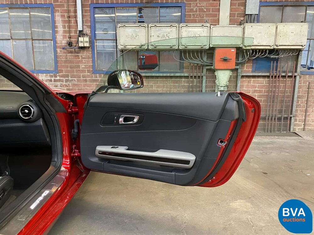 Mercedes-Benz AMG GT 4.0 V8 462 PS 2018.