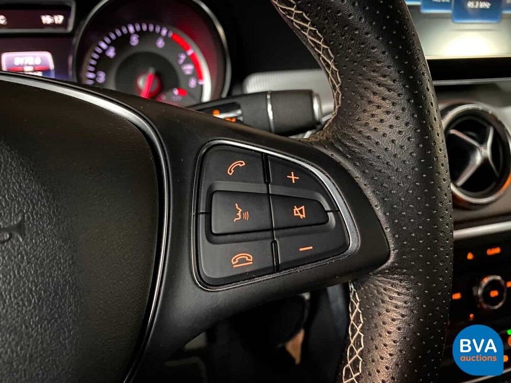 Mercedes-Benz CLA180 Shooting Brake 122pk CLA-Klasse 2015, J-604-NT