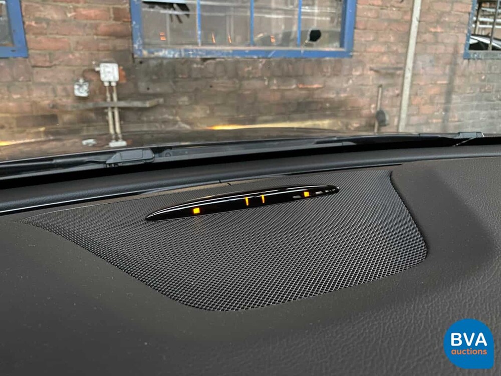 Mercedes-Benz CLA180 Shooting Brake 122pk CLA-Klasse 2015, J-604-NT