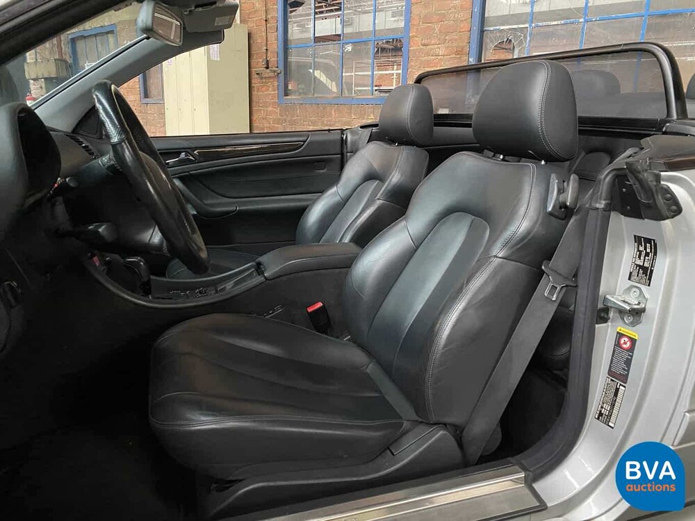 Mercedes-Benz CLK55 Cabriolet AMG 347pk CLK-Klasse 2002, 11-HJX-6