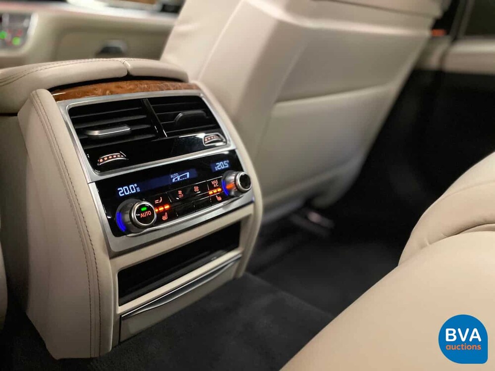 BMW 730d xDrive 265hp 7-Series 2015, JV-536-N.