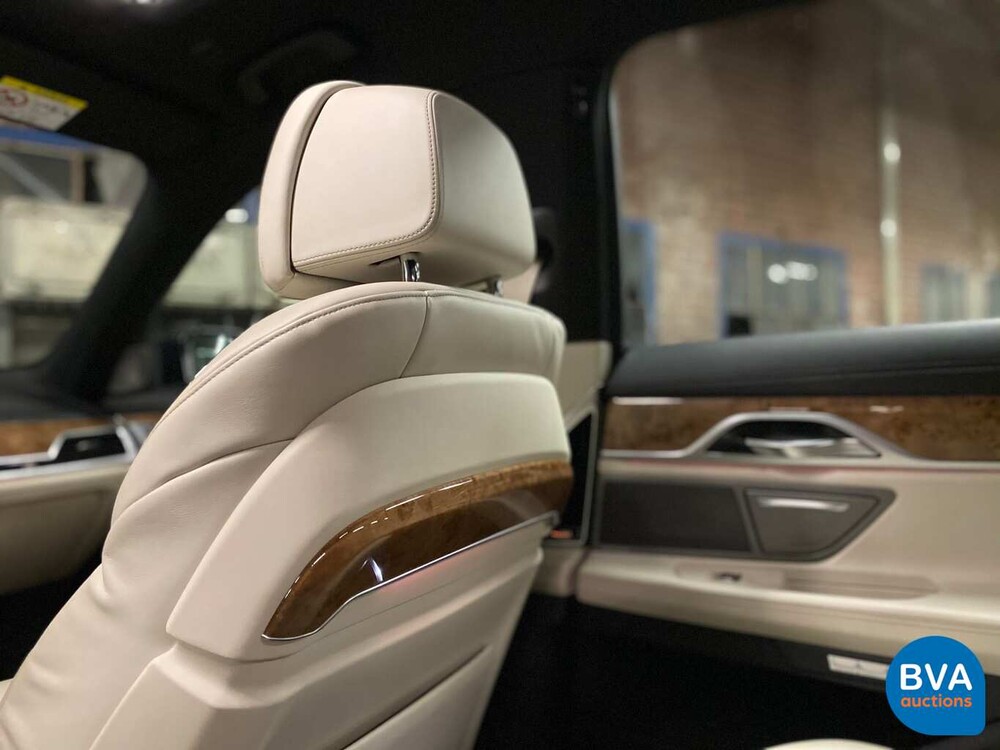 BMW 730d xDrive 265hp 7-Series 2015, JV-536-N.