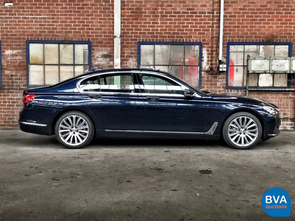 BMW 730d xDrive 265hp 7-Series 2015, JV-536-N.