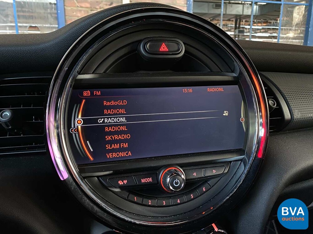 Mini Cooper 1.5 136 PS 3-Türer 2014, 3-TRF-49.