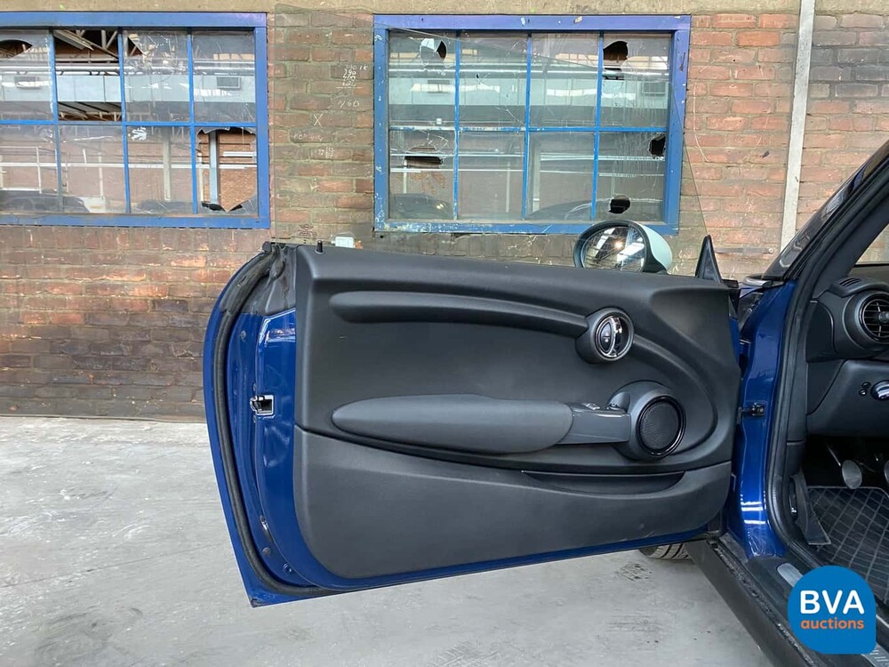 Mini Cooper 1.5 136 PS 3-Türer 2014, 3-TRF-49.