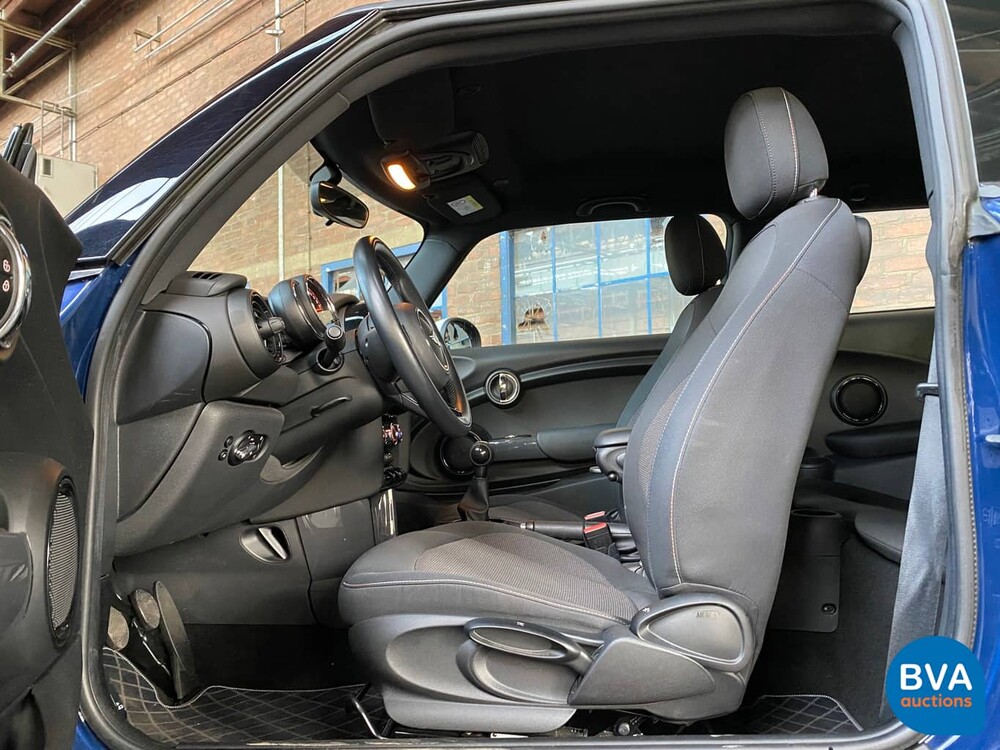 Mini Cooper 1.5 136 PS 3-Türer 2014, 3-TRF-49.