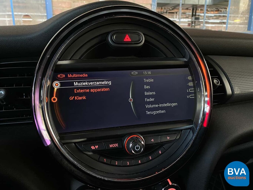 Mini Cooper 1.5 136 PS 3-Türer 2014, 3-TRF-49.