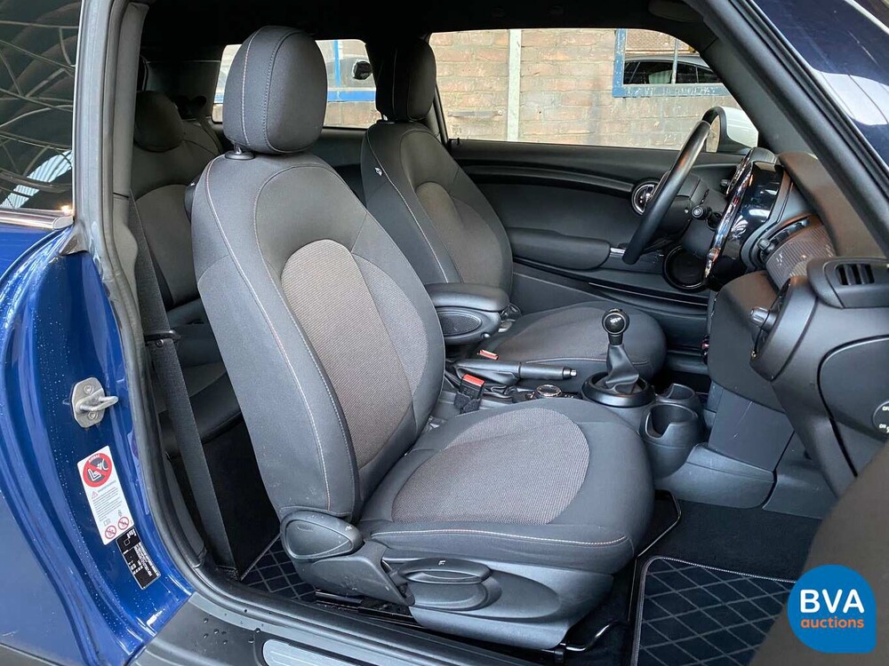 Mini Cooper 1.5 136 PS 3-Türer 2014, 3-TRF-49.