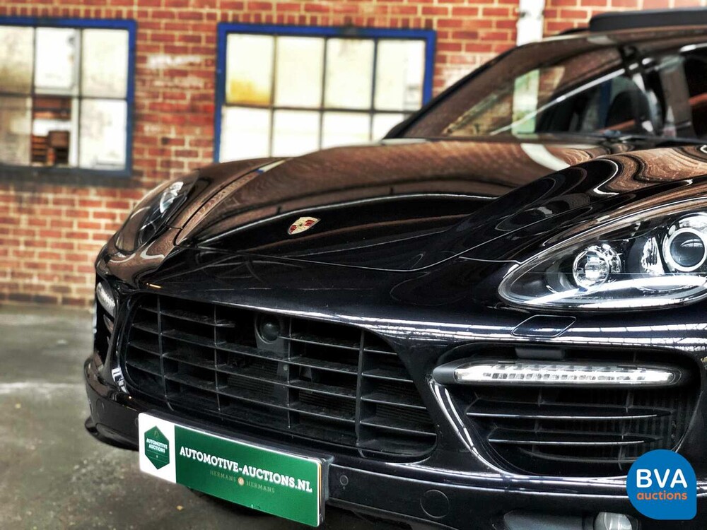 Porsche Cayenne 4.8 Turbo V8 500hp 2011, 2-ZLF-03.