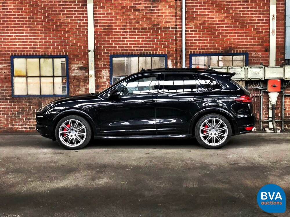 Porsche Cayenne 4.8 Turbo V8 500hp 2011, 2-ZLF-03.