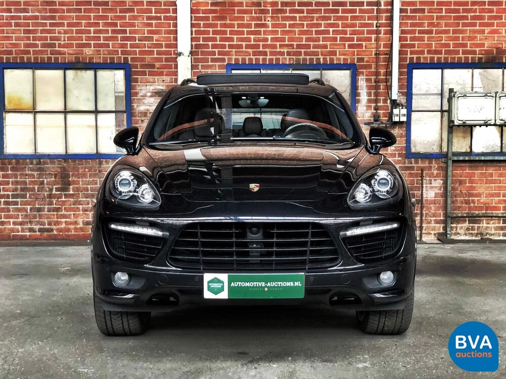 Porsche Cayenne 4.8 Turbo V8 500hp 2011, 2-ZLF-03.