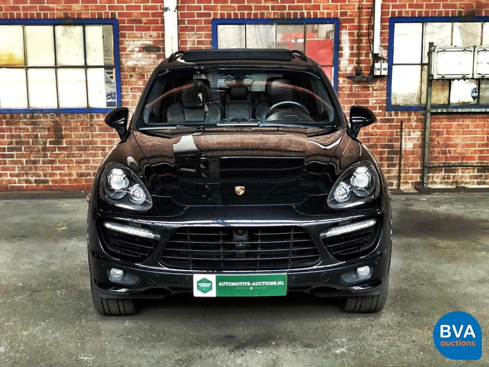 Porsche Cayenne 4.8 Turbo V8 500hp 2011, 2-ZLF-03.