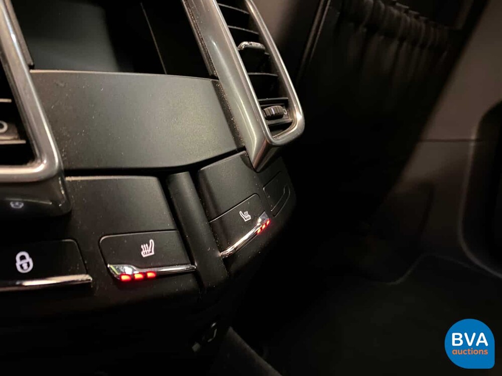 Porsche Cayenne 4.8 Turbo V8 500hp 2011, 2-ZLF-03.