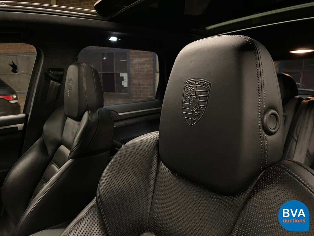 Porsche Cayenne 4.8 Turbo V8 500hp 2011, 2-ZLF-03.