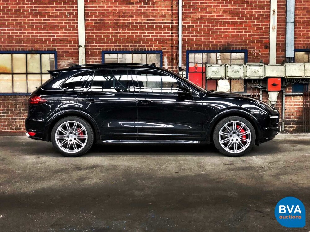 Porsche Cayenne 4.8 Turbo V8 500hp 2011, 2-ZLF-03.