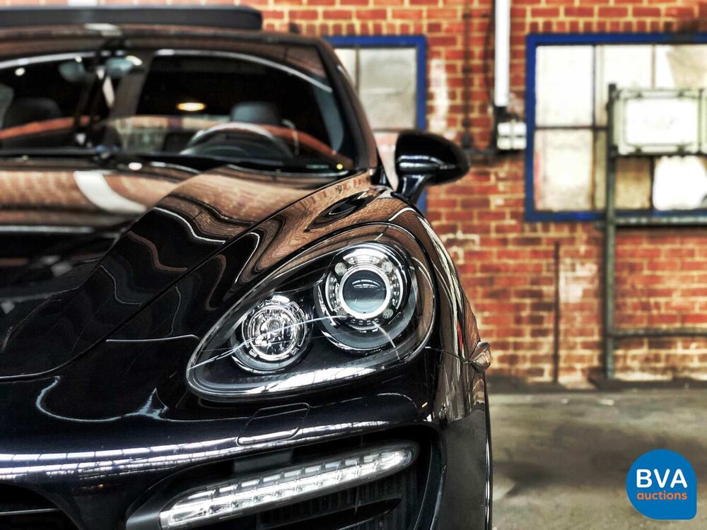 Porsche Cayenne 4.8 Turbo V8 500hp 2011, 2-ZLF-03.