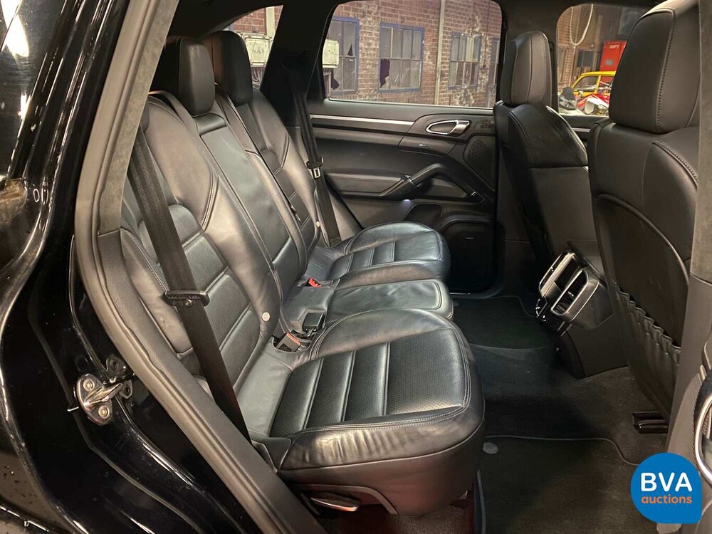 Porsche Cayenne 4.8 Turbo V8 500hp 2011, 2-ZLF-03.