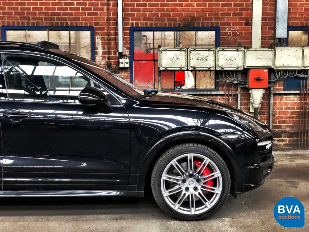 Porsche Cayenne 4.8 Turbo V8 500hp 2011, 2-ZLF-03.