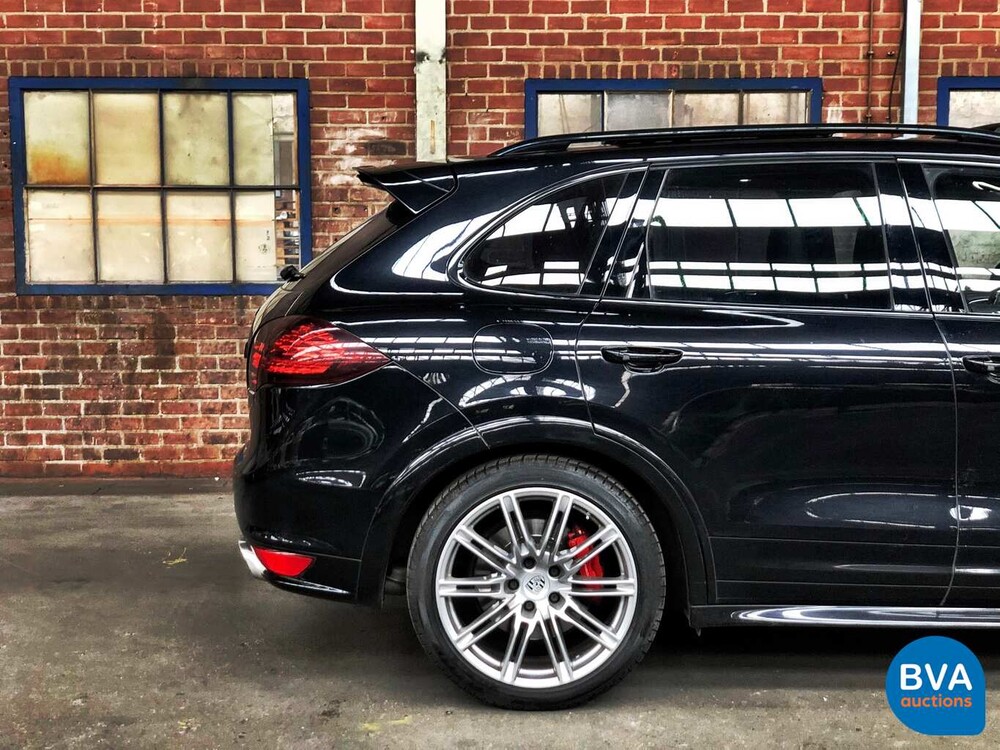 Porsche Cayenne 4.8 Turbo V8 500hp 2011, 2-ZLF-03.