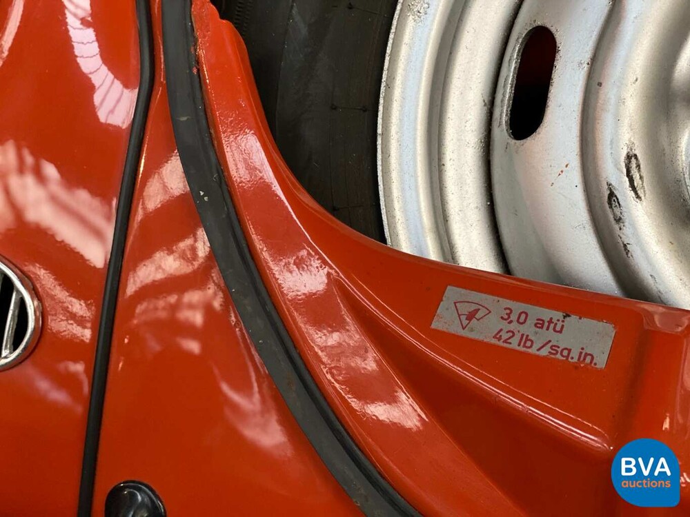 Volkswagen Beetle 1200 Beetle 1971, 79-43-RR.