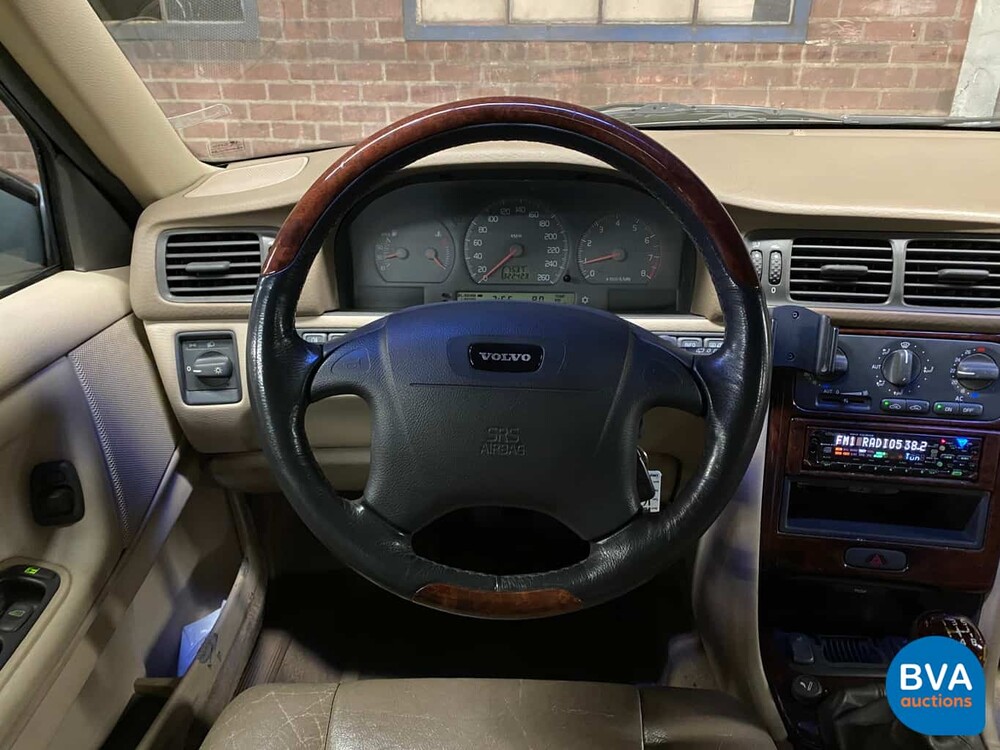 Volvo V70 2.5 Luxury-Line 144pk 1999 -Origineel NL-, XV-GX-33