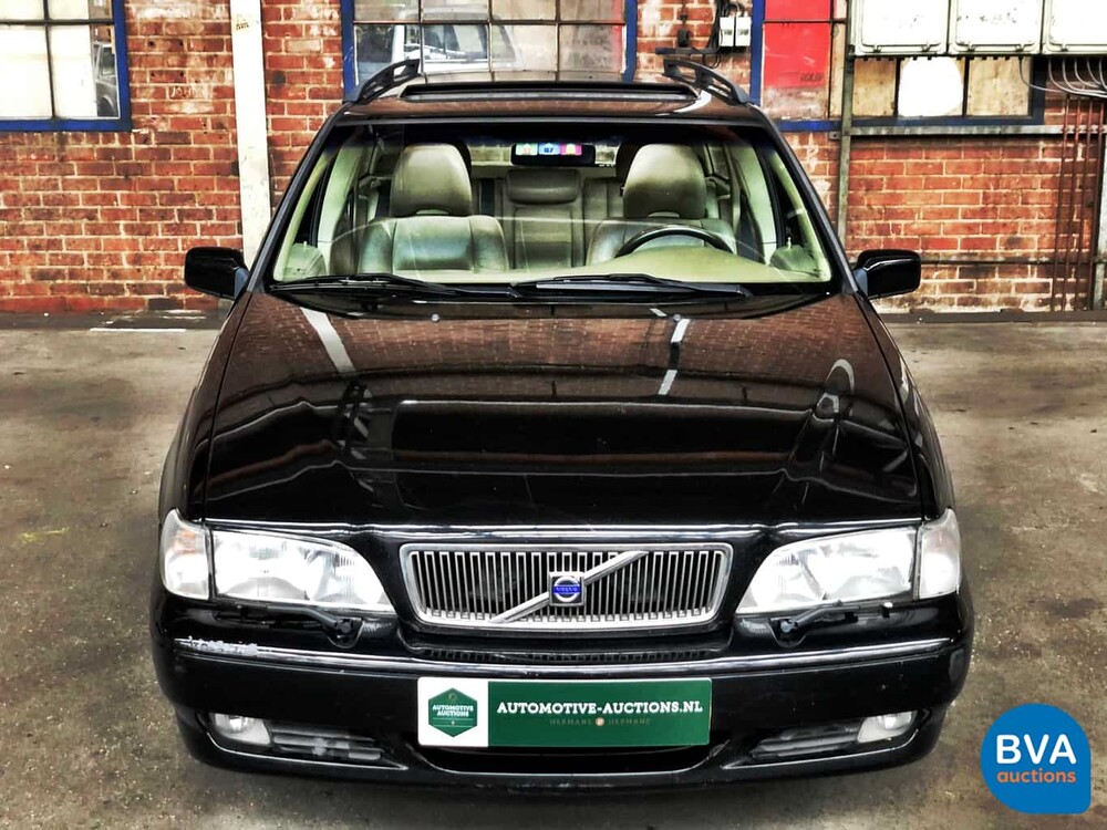 Volvo V70 2.5 Luxury-Line 144pk 1999 -Origineel NL-, XV-GX-33