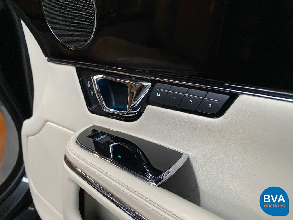 Jaguar XJ 3.0 V6D Portfolio 275 PS 2014, TS-960-J.