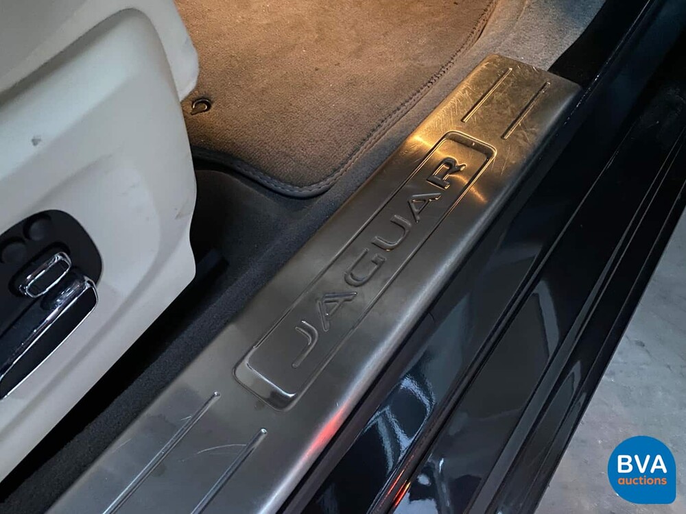 Jaguar XJ 3.0 V6D Portfolio 275 PS 2014, TS-960-J.