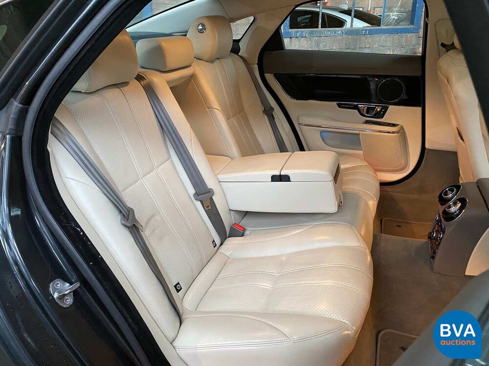 Jaguar XJ 3.0 V6D Portfolio 275 PS 2014, TS-960-J.