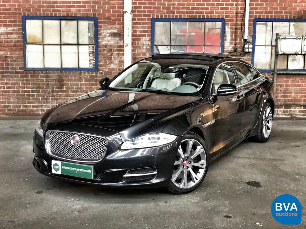 Jaguar XJ 3.0 V6D Portfolio 275 PS 2014, TS-960-J.