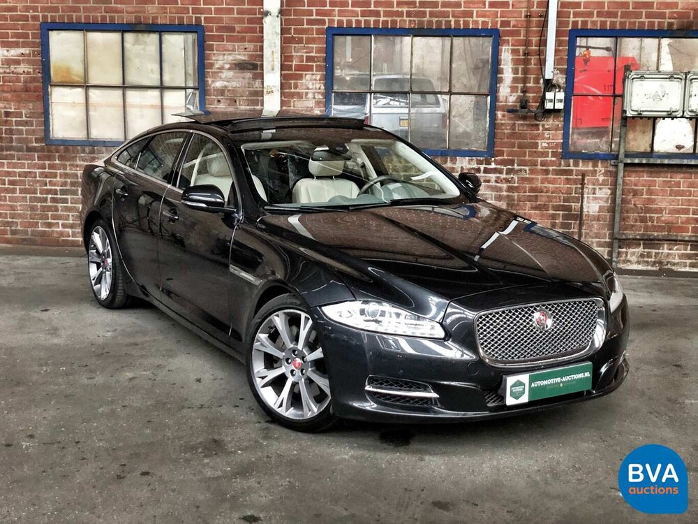 Jaguar XJ 3.0 V6D Portfolio 275 PS 2014, TS-960-J.