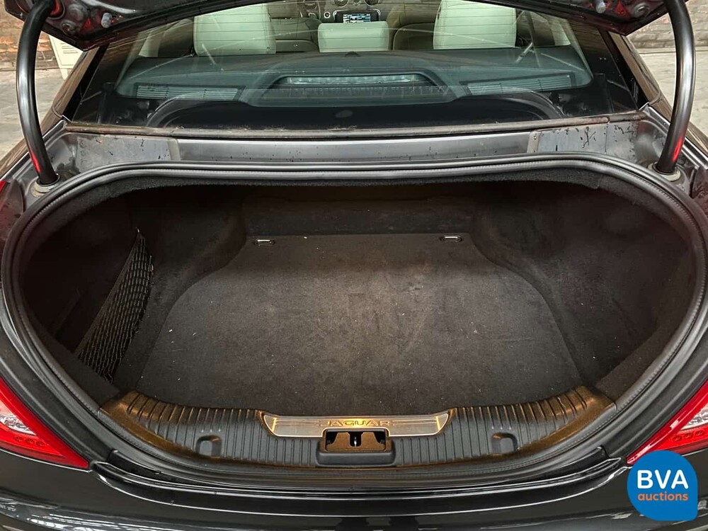 Jaguar XJ 3.0 V6D Portfolio 275 PS 2014, TS-960-J.