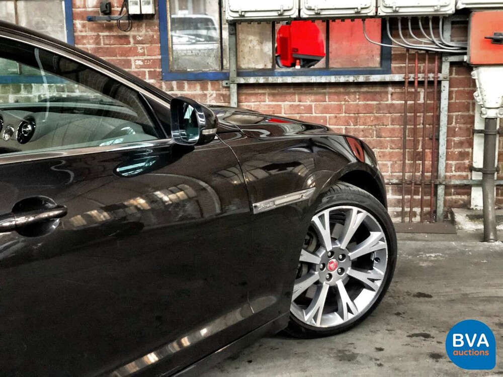 Jaguar XJ 3.0 V6D Portfolio 275 PS 2014, TS-960-J.