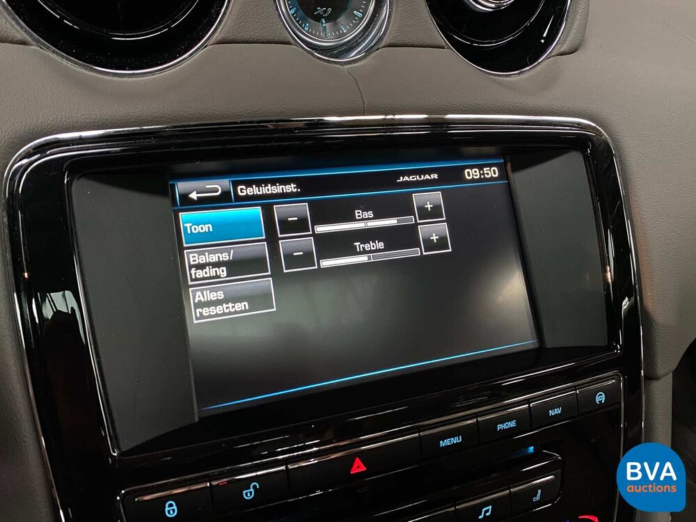 Jaguar XJ 3.0 V6D Portfolio 275 PS 2014, TS-960-J.