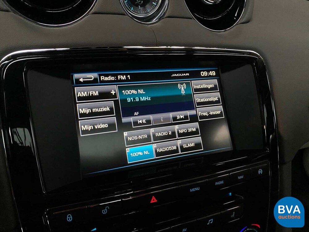 Jaguar XJ 3.0 V6D Portfolio 275 PS 2014, TS-960-J.