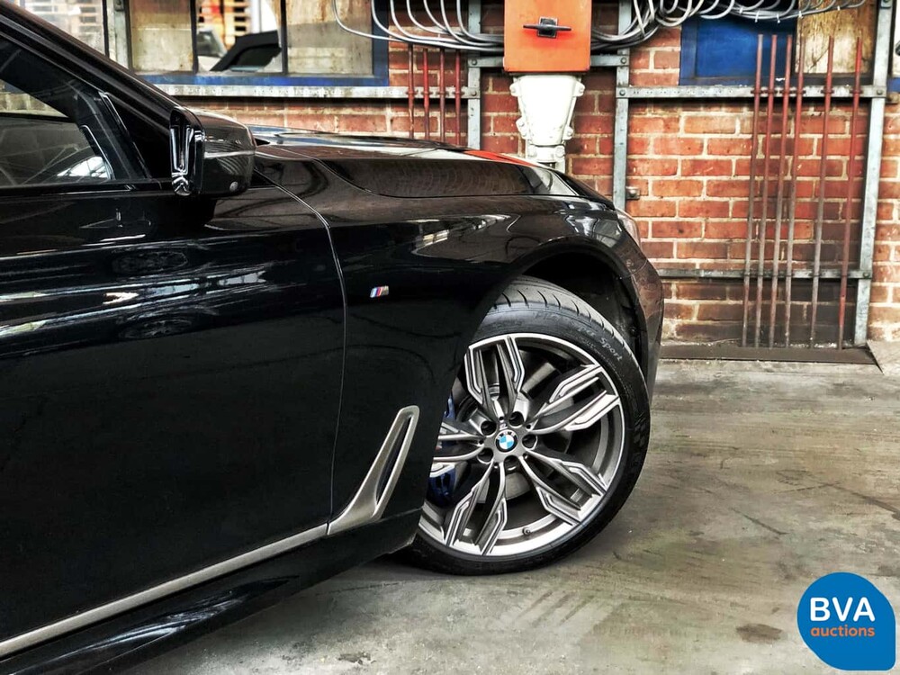 BMW M760Li xDrive 6.6 V12 609 PS 7er 2017, RK-020-X.