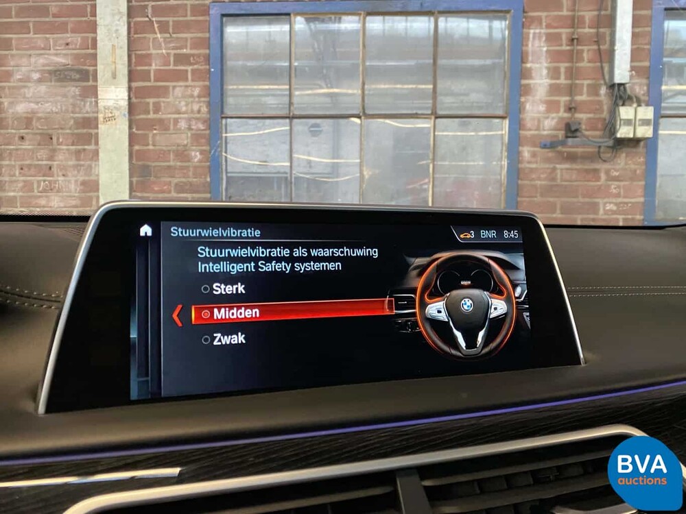 BMW M760Li xDrive 6.6 V12 609 PS 7er 2017, RK-020-X.