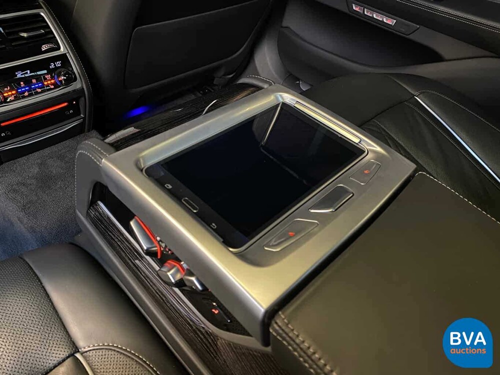 BMW M760Li xDrive 6.6 V12 609 PS 7er 2017, RK-020-X.