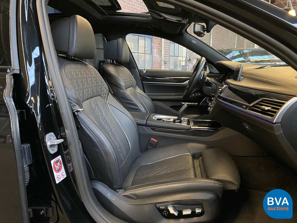 BMW M760Li xDrive 6.6 V12 609 PS 7er 2017, RK-020-X.