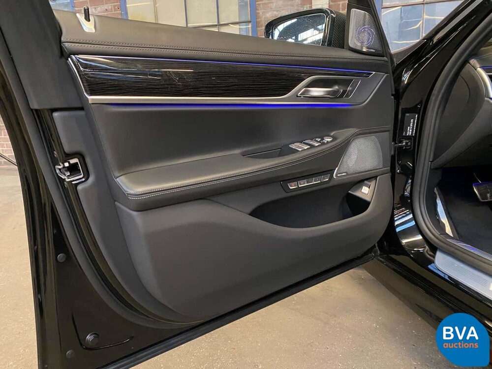 BMW M760Li xDrive 6.6 V12 609 PS 7er 2017, RK-020-X.