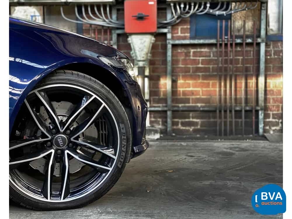 Audi RS6 Avant 560 PS Dynamic + Quattro 4.0TFSI Carbon, JF-530-N.