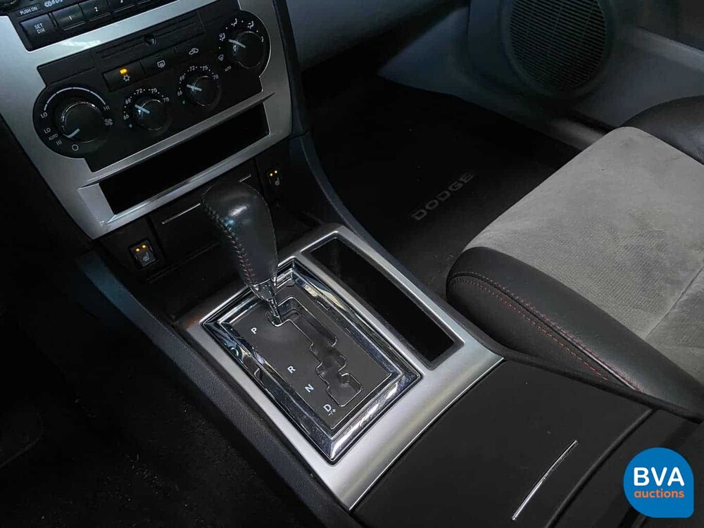 Dodge Charger SRT-8 6.1 V8 432 PS 2007, 49-XZ-FH.